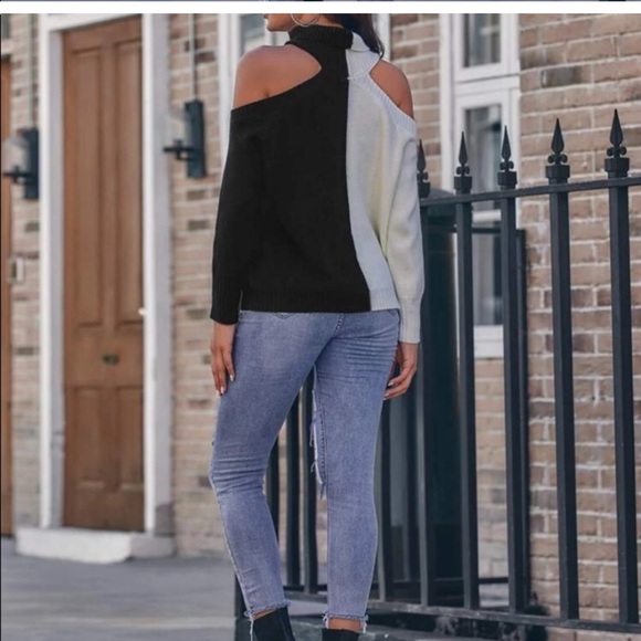 Beautiful woman turtleneck sweater - Picture 6 of 8